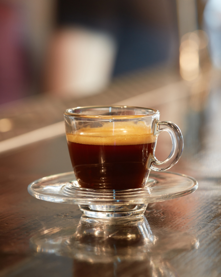 De puerto de Indias a ciudad de cafés cantantes